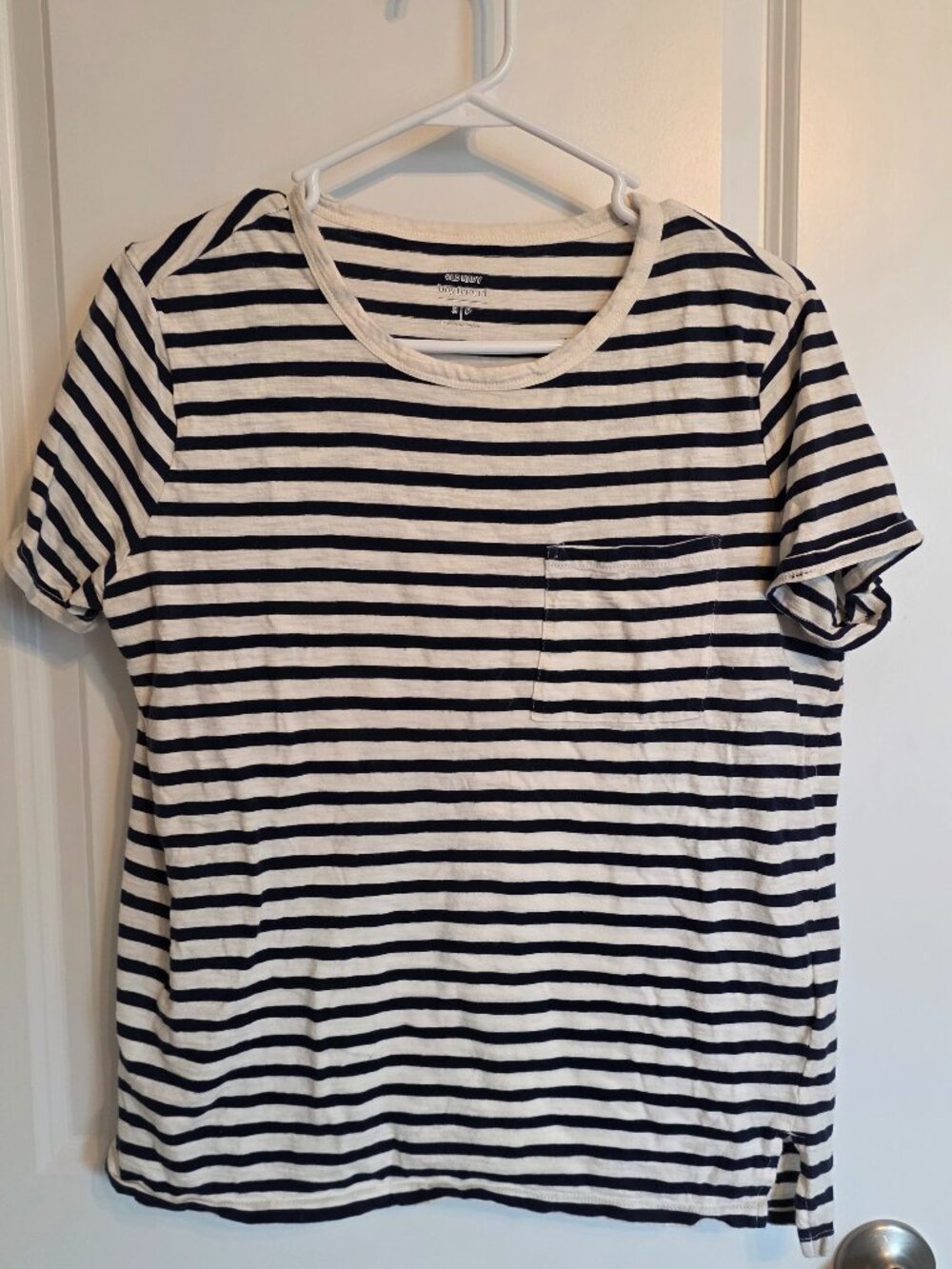 Old Navy Cream with Navy Stripe T-Shirt - Size Small